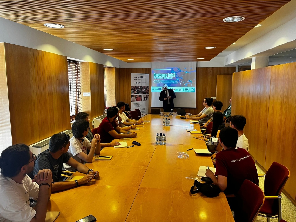 Arrancou no passado dia 12 de setembro, o Bootcamp TUTOR - Especializa-te em Cibersegurança