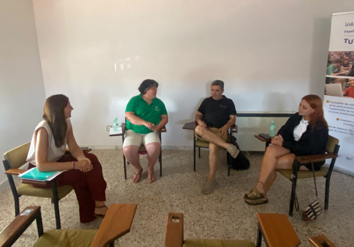 Retrospetiva da sess&atilde;o "Desayuno Empresarial: Oportunidades de Entresierras" (CIR Peromingo)